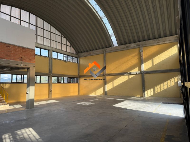Bodega disponible para Arriendo en Bello Aut Med Bogota Foto numero 1