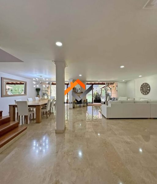 Casa disponible para Venta en Envigado Envigado Foto numero 1